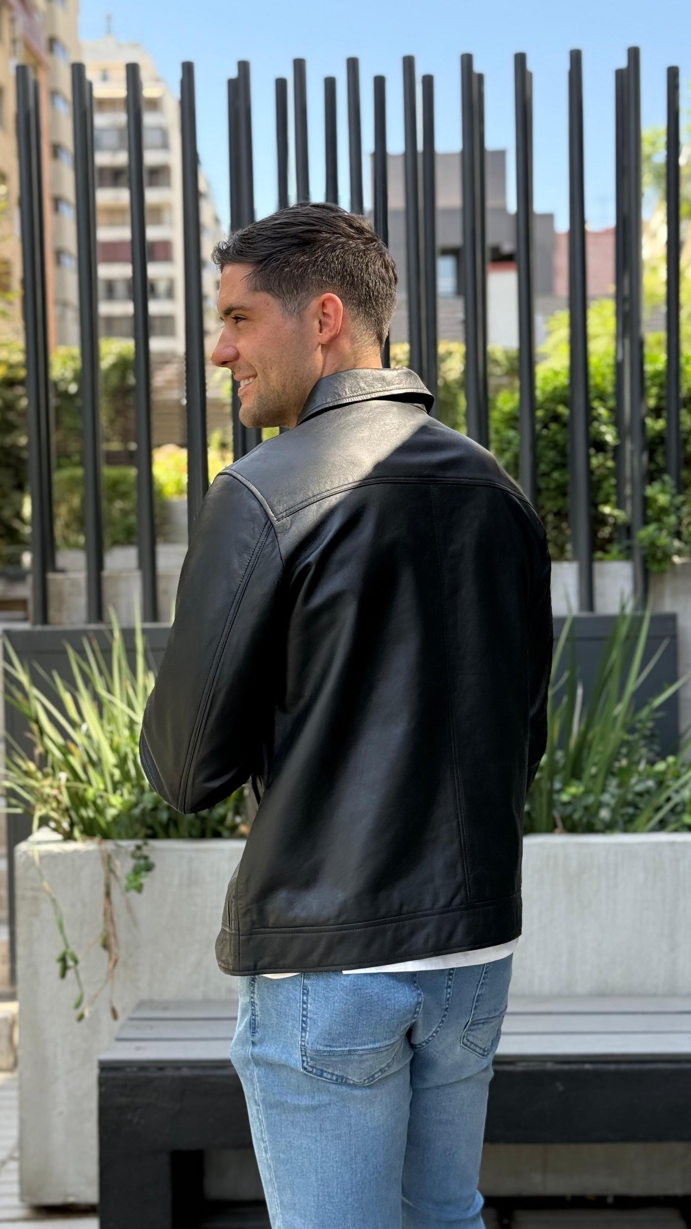 Chaqueta Cuero Nirvana Negro