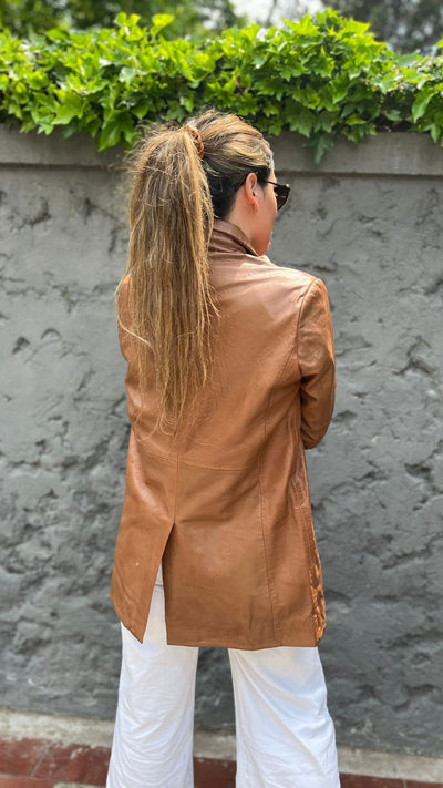 Blazer Cuero Burdeos Camel