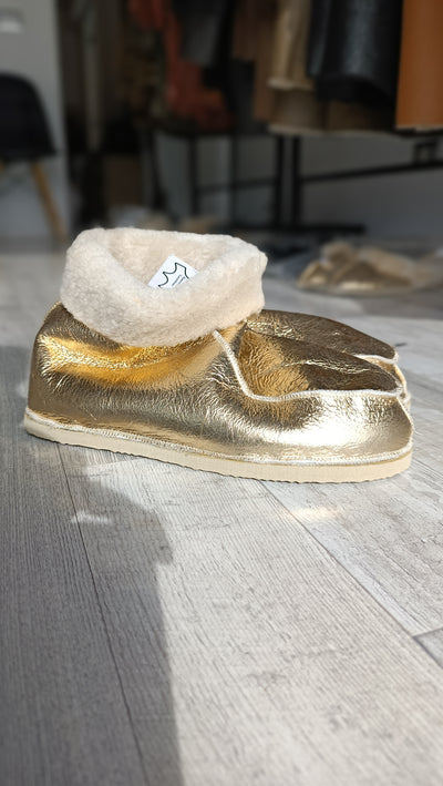 Botita Cuero Dorado/Beige