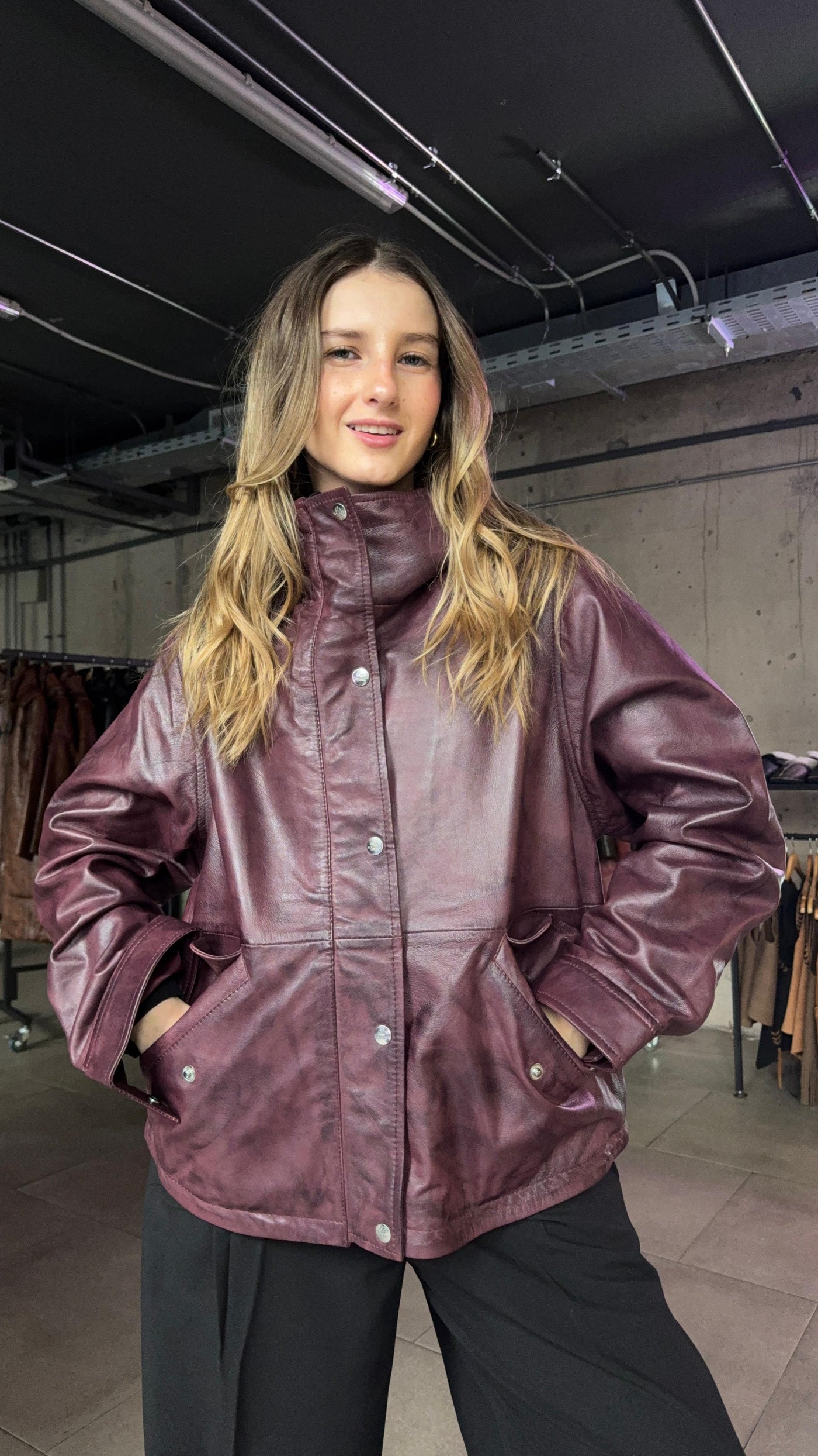 Chaqueta Cuero Gracia Burdeo