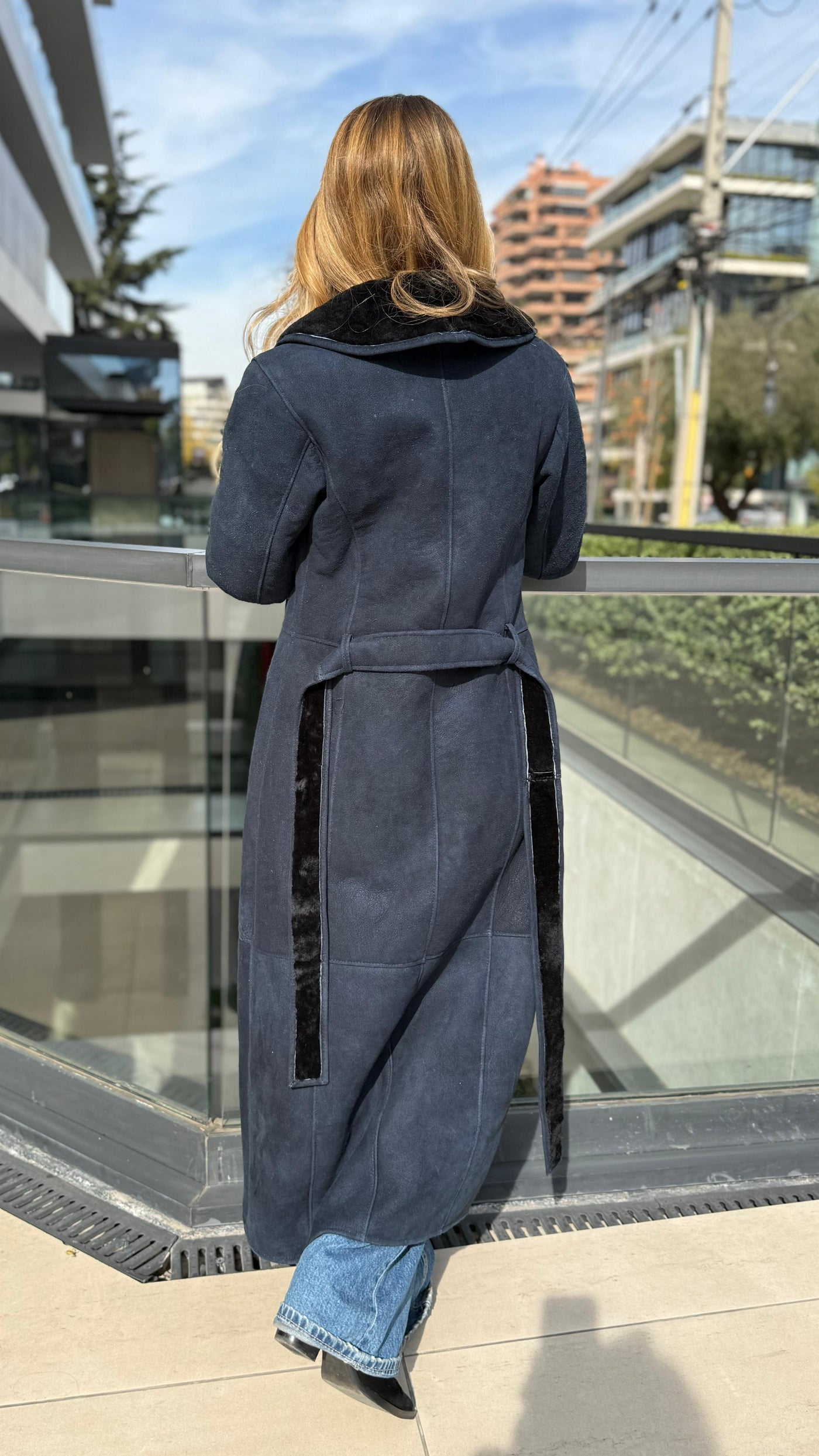 Escandinavia Navy Blue