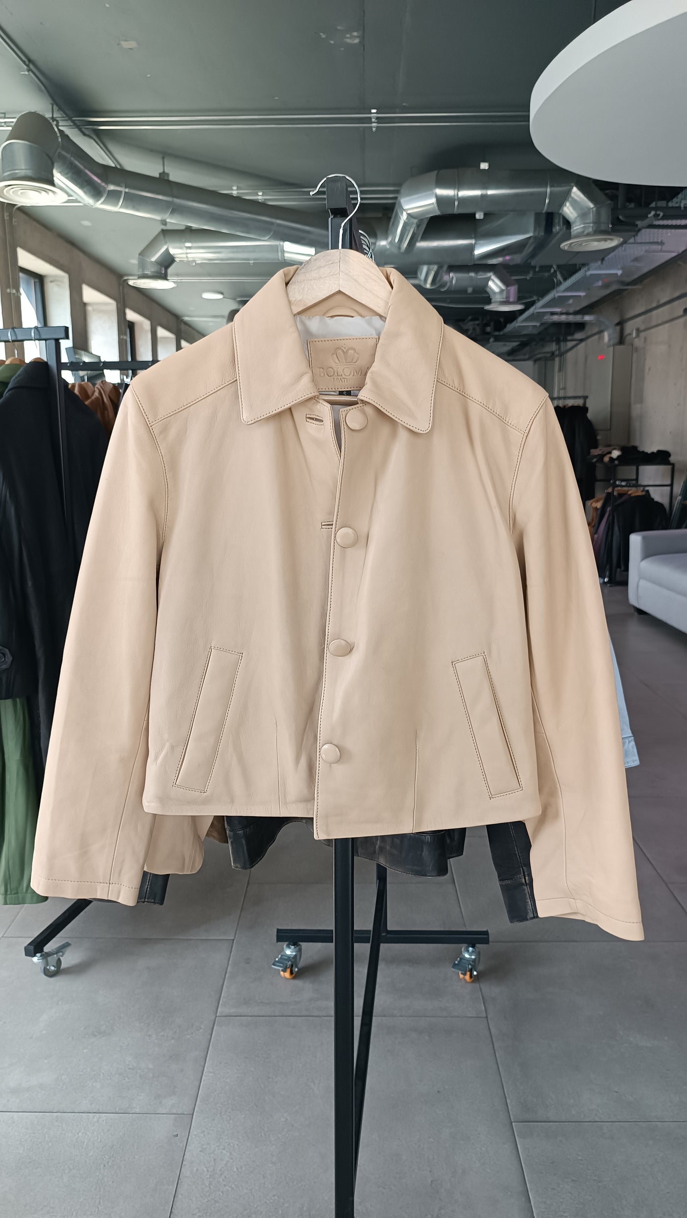 Chaqueta Cuero Constanza Beige