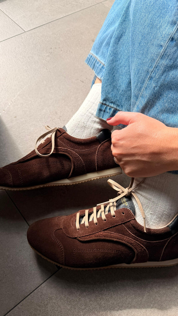 Zapatilla Freeman Cuero Gamuza Café