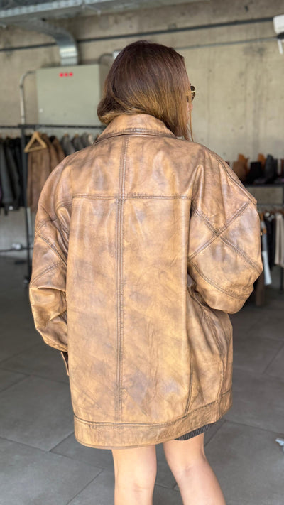 Chaqueta Cuero Eslovenia Camel Claro/Negro wax Oversize
