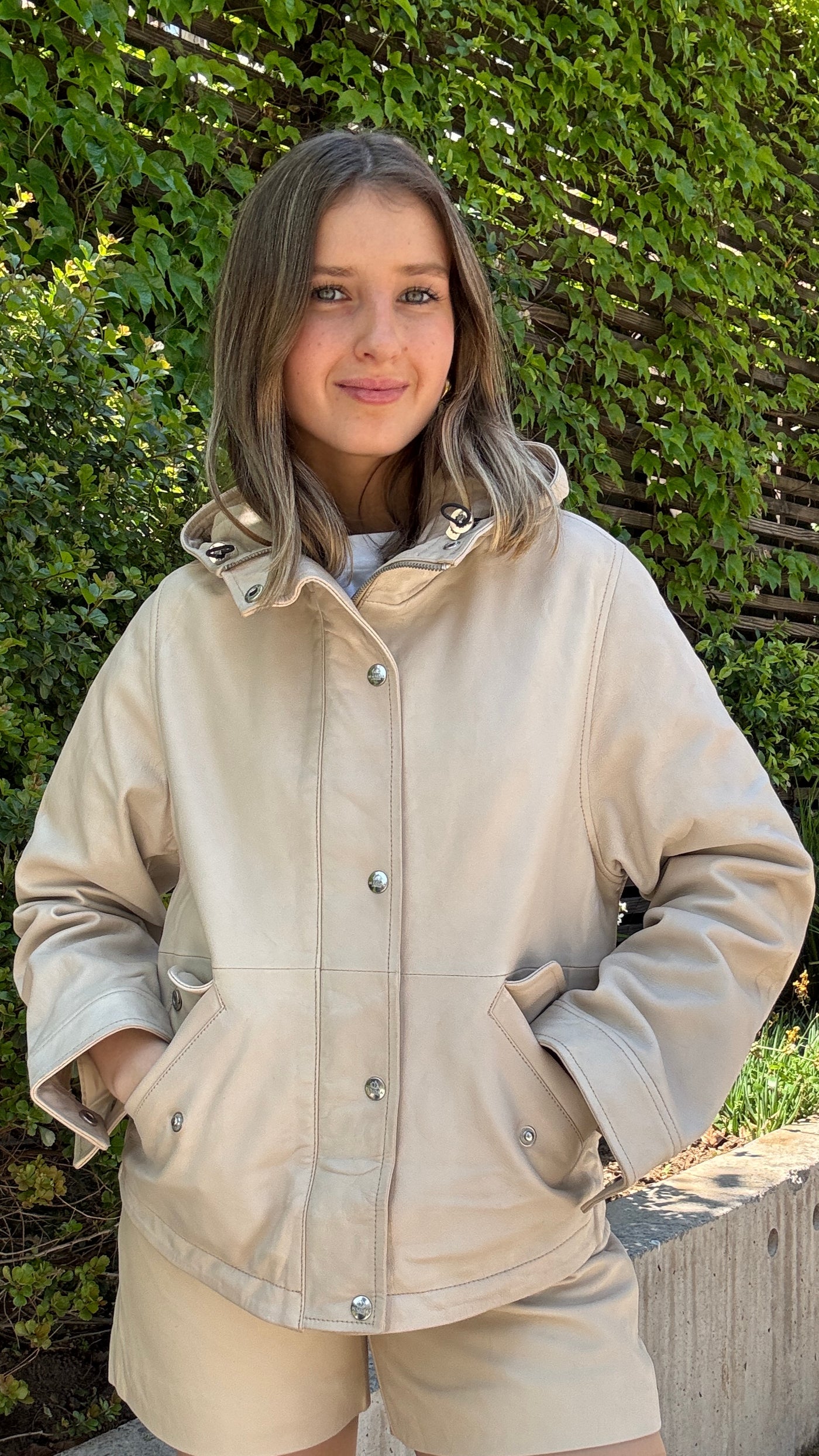 Chaqueta Cuero Gracia Hueso