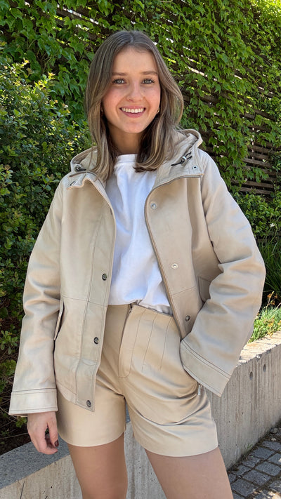 Chaqueta Cuero Gracia Hueso