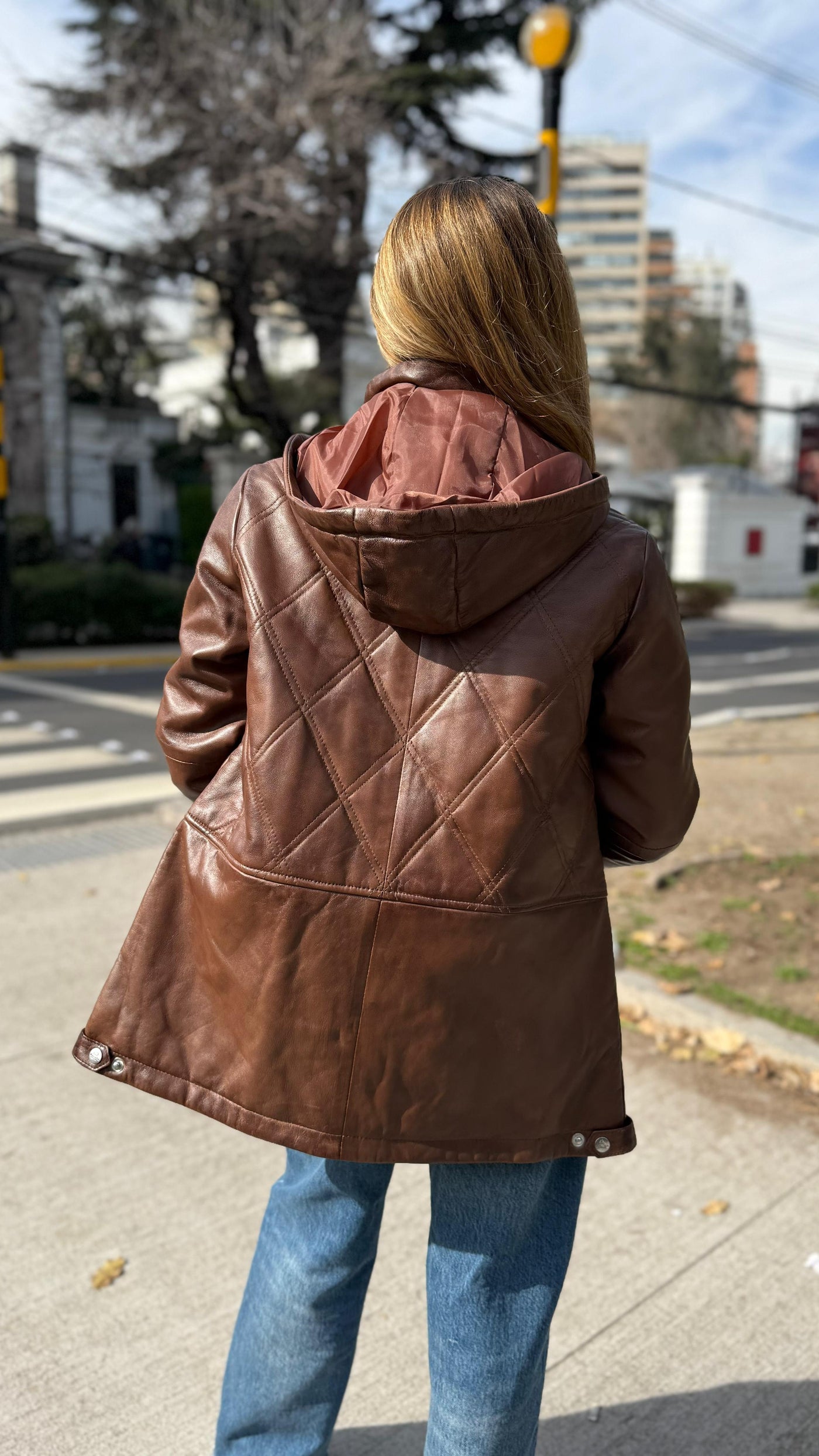 Parka Cuero Bora Tabaco