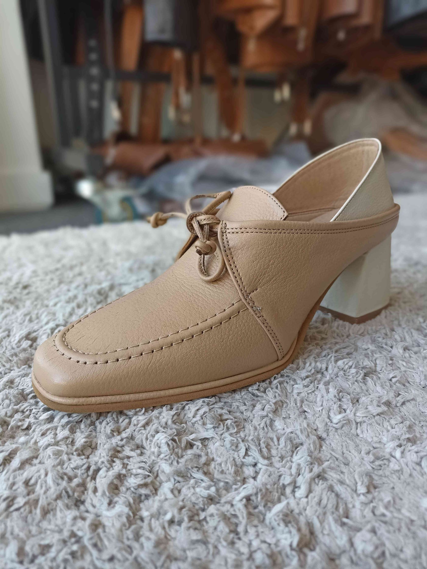 Zapato Cuero Versalles Beige